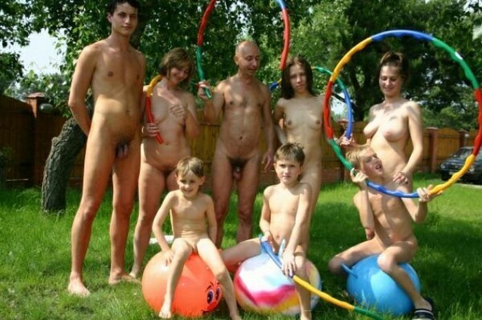 Nudists rest naked photo gallery Purenudism | Naturist Gallery